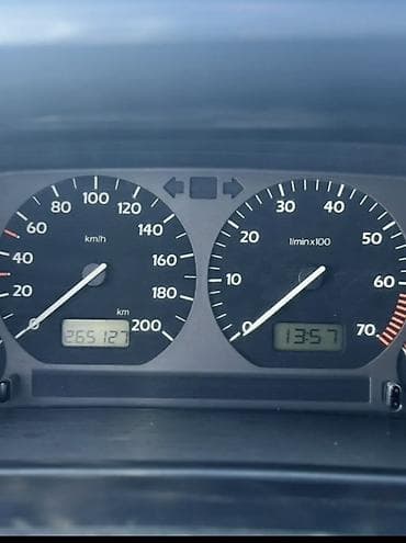 lexus gs 450h: Volkswagen Golf: 1992 г., 1.8 л, Механика, Бензин, Хэтчбэк — 4