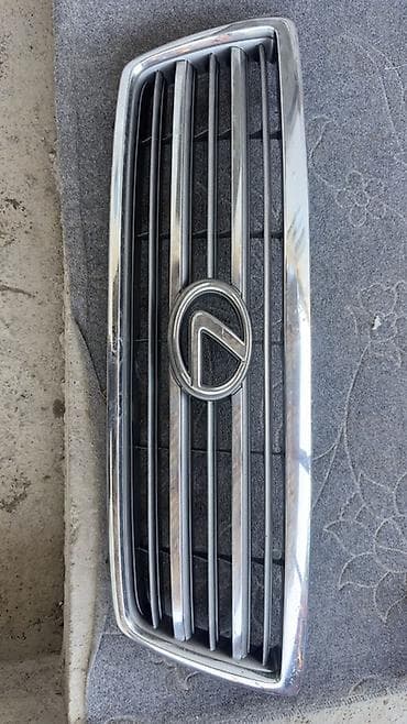 рещетка: Решетка радиатора Lexus Б/у, Оригинал — 1