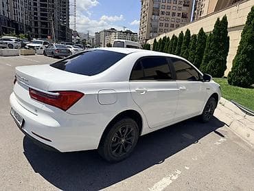 mini ev: BYD : 2024 г., Автомат, Электромобиль, Седан — 2
