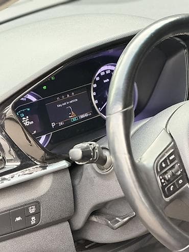 ski: Kia Niro: 2021 г., 1.6 л, Автомат, Гибрид, Кроссовер — 8