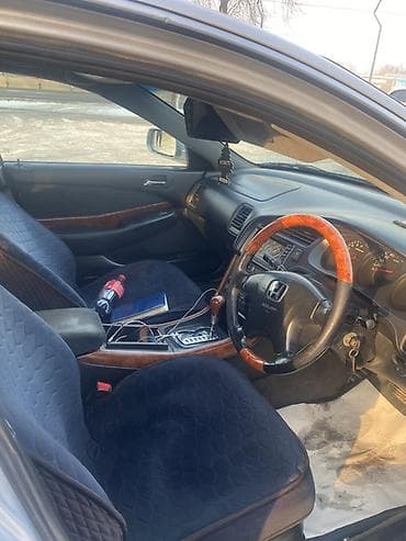 автомобиль фит: Honda Saber: 2002 г., Автомат, Бензин, Седан — 5