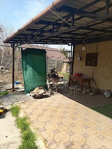 дом 103 серии: Продаю дом в очень хорошем районе два санузел зал прихожая большая — 4