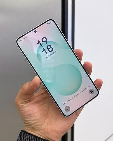 samsung galaxy j5 2017: Samsung Galaxy S25, Б/у, 256 ГБ, цвет - Зеленый, В рассрочку, 1 SIM, eSIM — 2