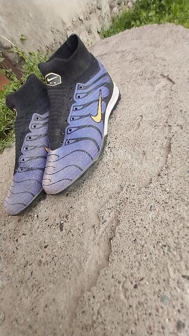 Спорт и хобби: Футбольные бутсы/сороконожки Nike Air Zoom с носком-воротником. - — 3