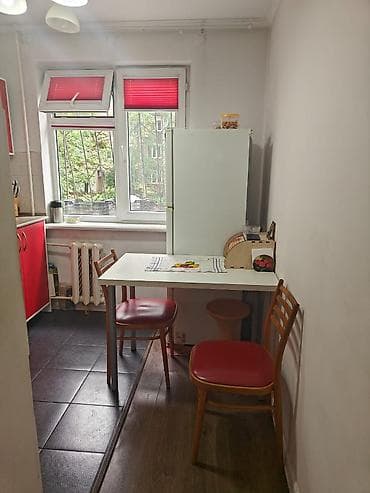kono: 2 комнаты, 43 м², 104 серия, 2 этаж, Косметический ремонт — 3