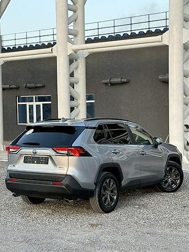 Продажа авто: Toyota RAV4: 2022 г., 2.5 л, Автомат, Гибрид, Кроссовер — 5