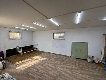 котедж бостери: Дом/помещение с частичной отделкой и печным отоплением - Отдельно — 1