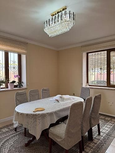 алматинка: 🏡 Продаётся 2-этажный дом с цокольным этажом. 📍 Район: Магистраль / — 10