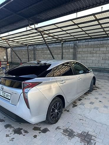 Продажа авто: Toyota Prius: 2017 г., 1.8 л, Автомат, Гибрид, Хэтчбэк — 7