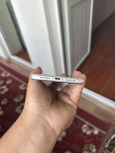 IPhone 11, Б/у, 128 ГБ, Белый, Зарядное устройство, Кабель, 63 %