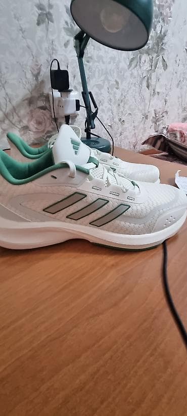 nike react: Мужские кроссовки, 40, Adidas, Новый, цвет - Белый, Самовывоз — 1