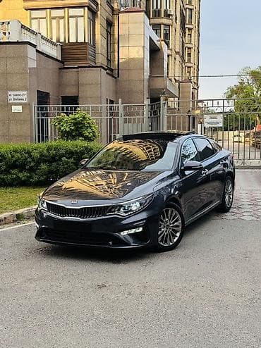 Kia K5: 2018 г., 2 л, Автомат, Бензин, Седан
