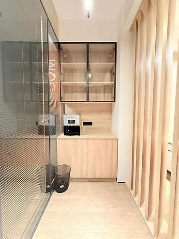 офис аренда ош: Аренда офисов, 86 м², В бизнес центре, С оборудованием — 9