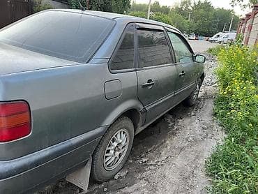 cl: Volkswagen Passat: 1995 г., 1.8 л, Механика, Бензин, Седан — 3