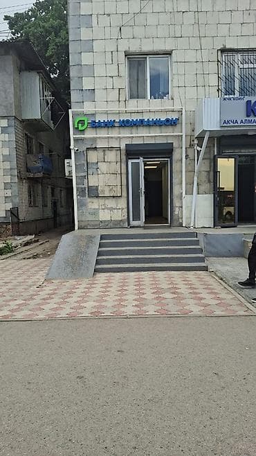 Коммерческое помещение на первой линии с отдельным входом на Ден at lalafo.kg Коммерческое помещение на первой линии с отдельным входом на Ден