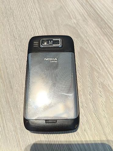 mini iphone 17: Nokia E72, Б/у — 3