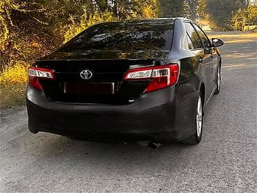 обшивка машины: Toyota Camry: 2014 г., 2.5 л, Автомат, Бензин, Седан — 9