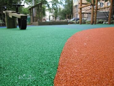 резиновой крошки цена: Покрытие из резиновой крошки представляет собой прочное и эластичное — 5