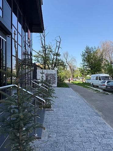 район бгу: Аренда офисов, 90 м², В жилом комплексе — 5