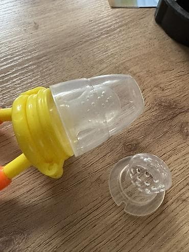 новорождённым: ОТДАМ ДАРОМ ИСПОЛЬЗОВАЛИ ОДИН КАЛПАЧОК, ДРУГОЙ НОВЫЙ. Детский — 2