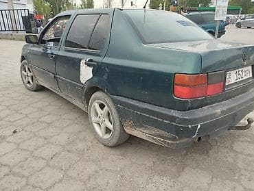 ford escape: Volkswagen Vento: 1996 г., 1.8 л, Ручные, Бензин, Седан — 2