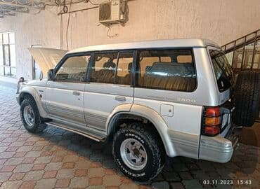 l 200: Mitsubishi Pajero: 1994 г., 2.8 л, Автомат, Дизель, Внедорожник — 5