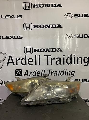 Комплект передних фар Toyota Б/у, Оригинал, США