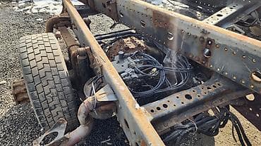 мотор с4: Рама Mercedes-Benz, Б/у — 4