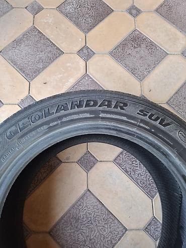 резина на gx: Шины 235 / 55 / R 17, Всесезонная, Б/у, 1 шт, Внедорожные (АТ/МТ), Yokohama — 6