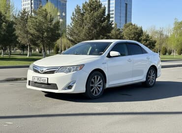 мотор на митсубиси галант: Toyota Camry: 2012 г., 2.5 л, Вариатор, Гибрид, Седан — 2