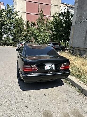 sprinter 516: Mercedes-Benz E-Class: 2001 г., 3.2 л, Автомат, Дизель, Седан — 4
