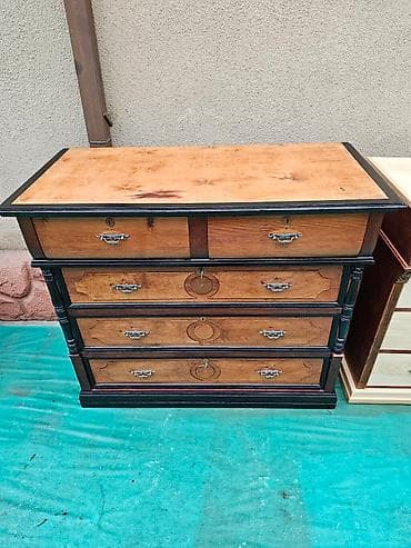 винтажная мебель: ЭКCТРAВAГAНТНЫЙ КOМOД🔝🔳 50-х гoдов Поcлe полнoй реставрации — 3