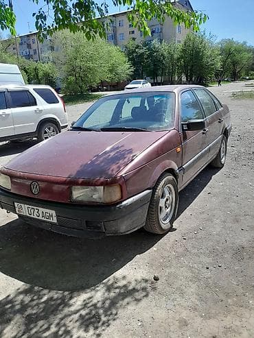 34 bwm: Volkswagen Passat: 1989 г., Ручные, Седан — 1