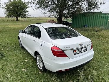 jac s7: Geely Emgrand EV: 2017 г., Автомат, Электромобиль, Седан — 3