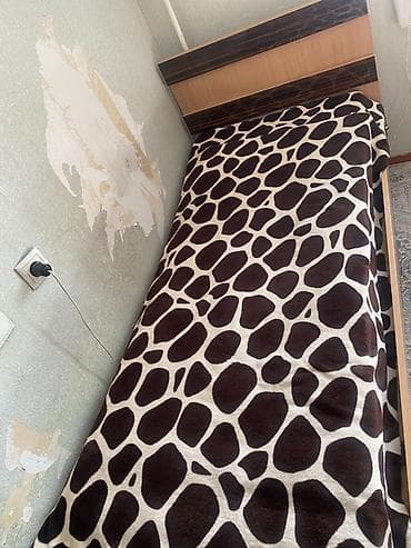 мебель кровать: Спальный гарнитур: шкаф и односпальная кровать - Шкаф распашной — 3