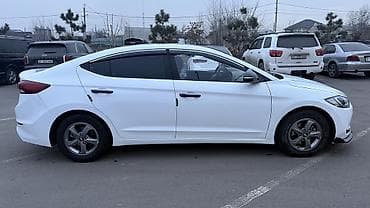 Продажа авто: Hyundai Avante: 2017 г., 1.6 л, Автомат, Бензин, Седан — 4