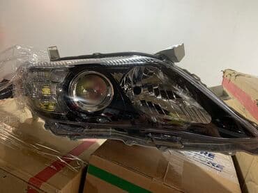 Комплект передних фар Toyota 2013 г., Новый
