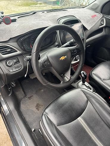 аренда honda jazz под такси: Chevrolet Spark: 2020 г., 1 л, Автомат, Бензин, Хэтчбэк — 6