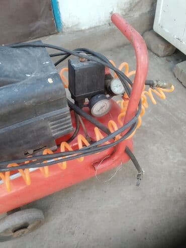 тай эти бишкек: Жазуу үстөл, Колдонулган — 18