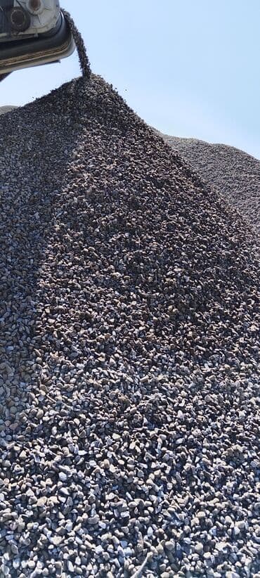 чернозем перегной бишкек: Спецтехника, Доставка щебня, угля, песка, чернозема, отсев, По региону, По городу, По стране, без грузчика — 3