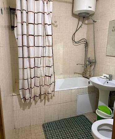 Батирлер: 1 бөлмө, Кыймылсыз мүлк агенттиги, Чогуу жашоосу жок, Толугу менен эмереги бар, Жарым -жартылай эмереги бар — 3