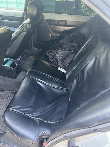 r21 bmw: Чехлы Экокожа, цвет - Черный, BMW, Б/у — 2