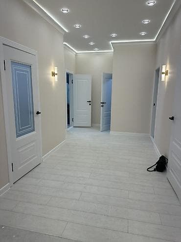 продаю квартиру 4 мкр: 2 комнаты, 94 м², Элитка, 4 этаж, Дизайнерский ремонт — 3