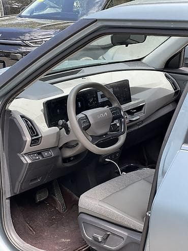 сиденье w211: Kia EV5: 2024 г., 0.1 л, Автомат, Электромобиль, Кроссовер — 6