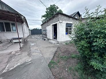 купить загородный дом: Продается жилой дом с большим участком. Основные характеристики: - — 3