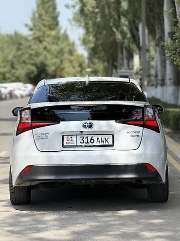 приус 51: Toyota Prius: 2021 г., 1.8 л, Автомат, Гибрид, Хэтчбэк — 5