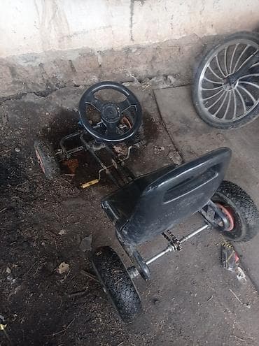 детский ходунок цена: Педальный карт для детей - Привод: цепной от двух педалей на заднюю — 1