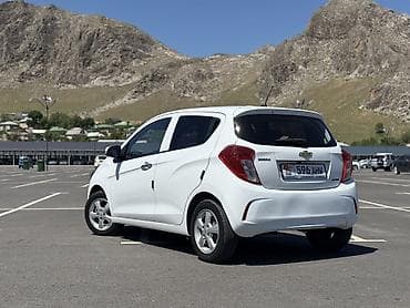 Chevrolet: Chevrolet Spark: 2018 г., 1 л, Вариатор, Бензин, Хэтчбэк — 4