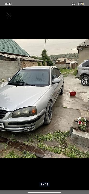 бир: Hyundai Elantra: 2005 г., 1.6 л, Кол менен иштөөчү, Бензин, Седан — 5