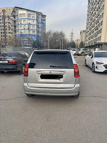 Унаа сатуу: Mitsubishi Space Star: 2003 г., 1.8 л, Кол менен иштөөчү, Газ, Хетчбек — 7